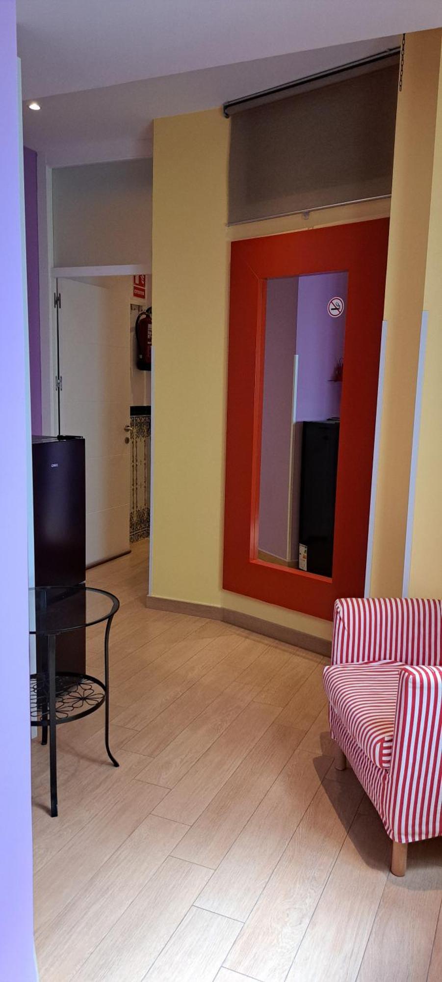 Hostal Arco Iris Madrid Luaran gambar